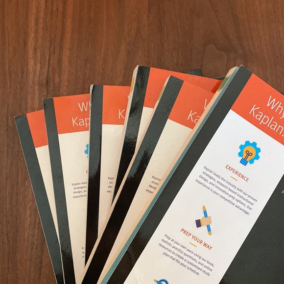 Good cond!! Kaplan 2020-2021 MCAT Complete 7-Book Subject Review!! - Picture 6 of 9